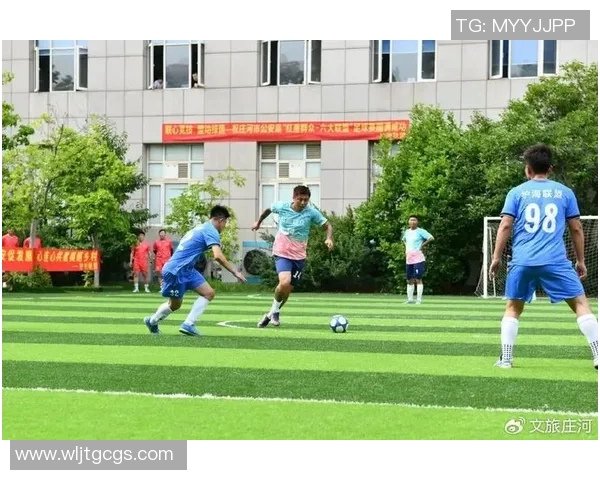 庄河足球明星阵容全解析精彩瞬间照片回顾与球员故事分享